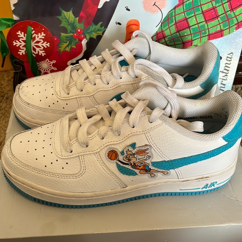 Space Jam AF1’s